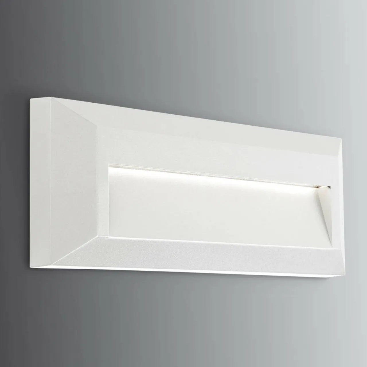 applique_dextrieur_led_kssel_large_diffusion_1.webp Best Applique d'extérieur LED Kössel large diffusion Éclairage Extérieur Professionnel