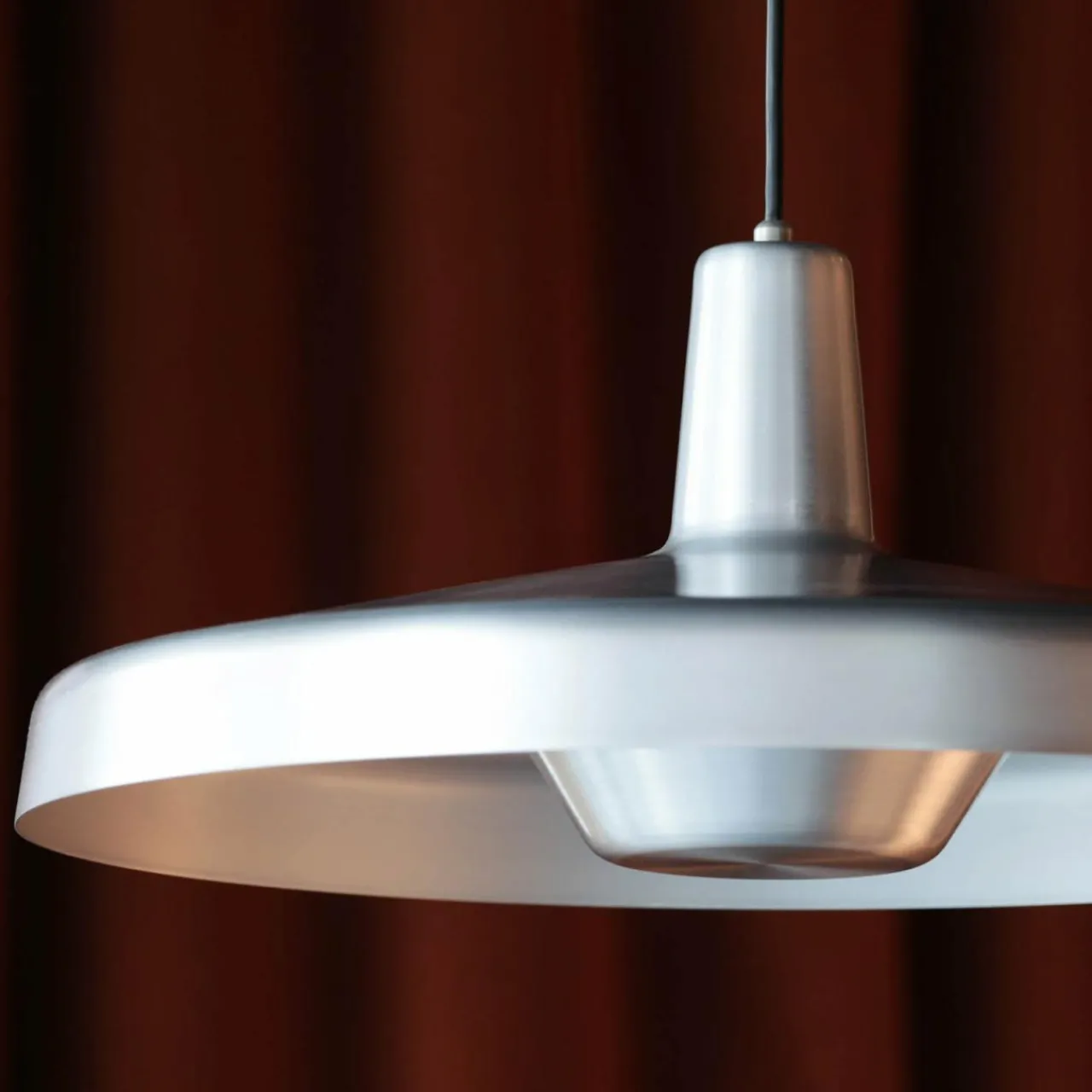 grupa_arigato_suspension__cm_aluminium_0-1.webp Clearance Arigato Suspension Ø 45cm aluminium Éclairage De Bureau