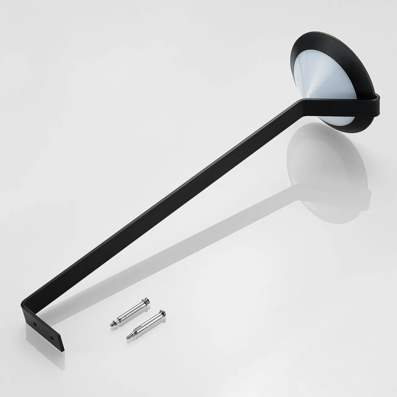 lindby_clamor_borne_solaire_led_avec_capteur_pir_5.webp Clearance Clamor borne solaire LED avec capteur PIR Éclairage Extérieur Professionnel